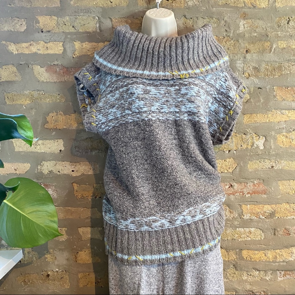 FREE PEOPLE ~ Oversized Gray Knit Blouse